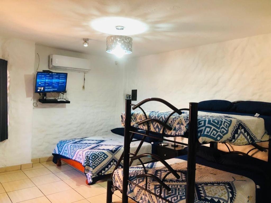 Playa Suites Mazatlán Rom bilde