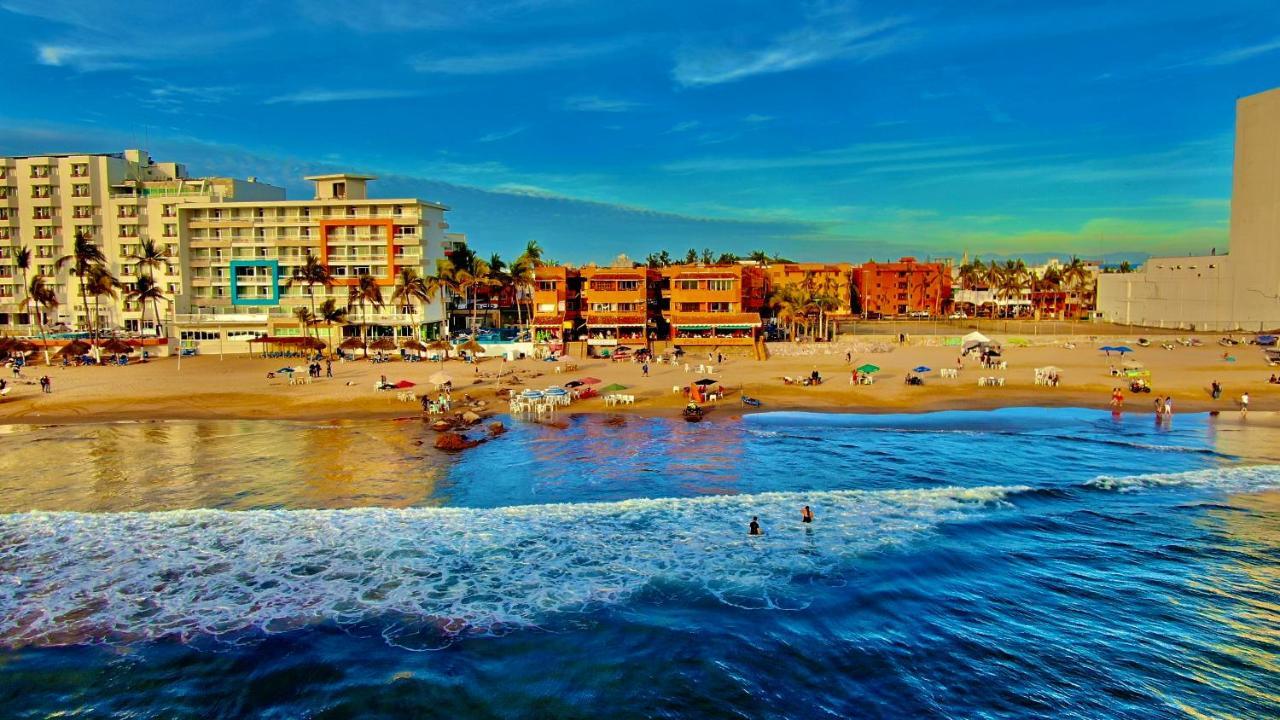 Playa Suites Mazatlán Rom bilde
