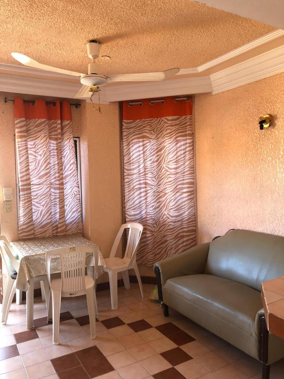 Playa Suites Mazatlán Rom bilde